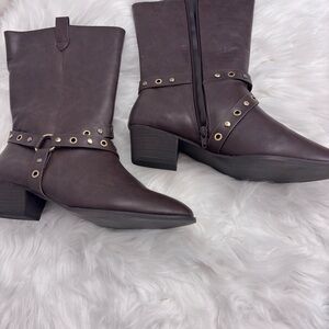 Comfortview Dark Brown Heeled Boots with Gold Accents